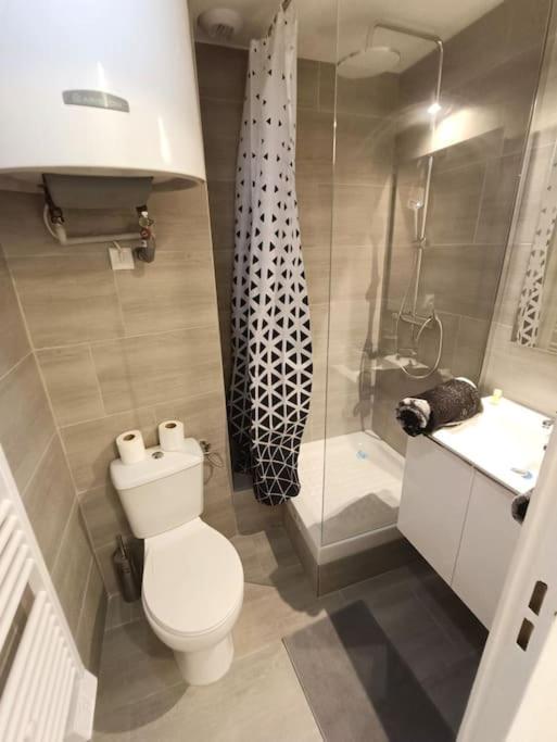 Appartement Tout Equipe 2 A 4 Couchages St Charles Marseille Extérieur photo